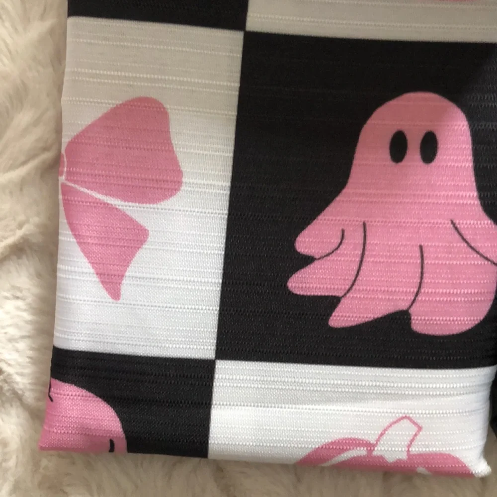 Betsey Johnson Halloween Ghost Print Shower Curtain Set